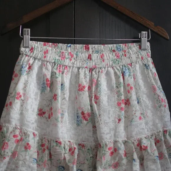 NWT Lace Floral Ruffle Vintage Victorian Mini Skirt. - Picture 3 of 11